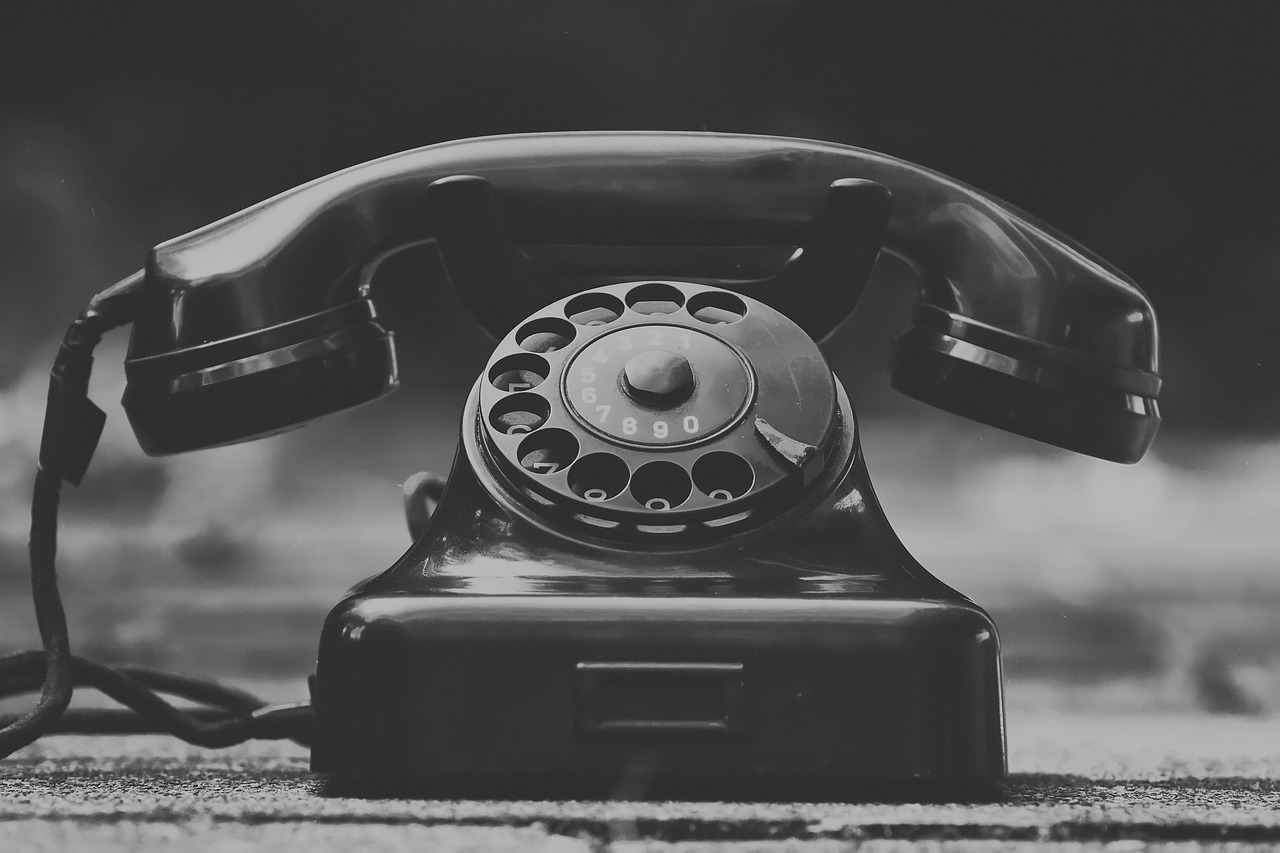 Telephone, vintage, monochrome — Click Here For Looking People Online