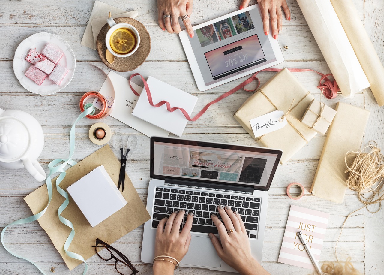 Desktop, laptop, crafts — Move your office equipments safely