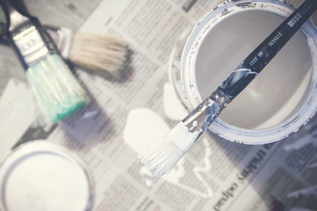 Paint, brushes, bucket — Refinancing To Pay For a Remodel or Home Improvement