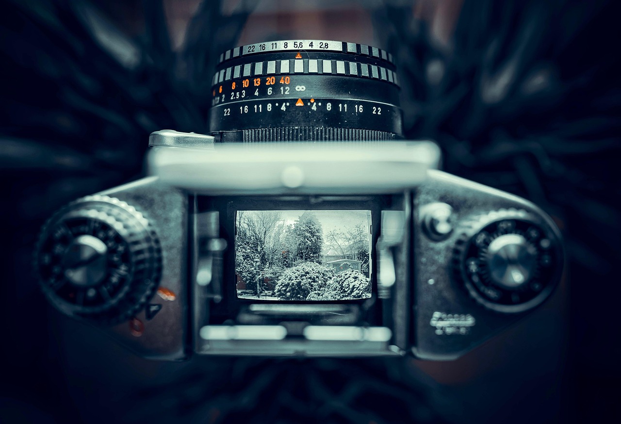 Vintage camera, camera, viewfinder — Use Reverse Phone Lookup for friend search